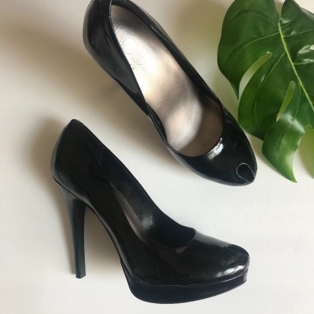 BCBG Paris Patent Black Platform Peep toe Pumps